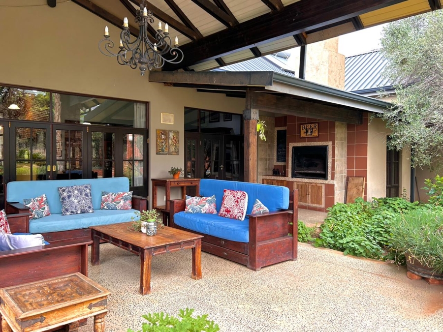 Commercial Property for Sale in Hartbeespoort Rural North West